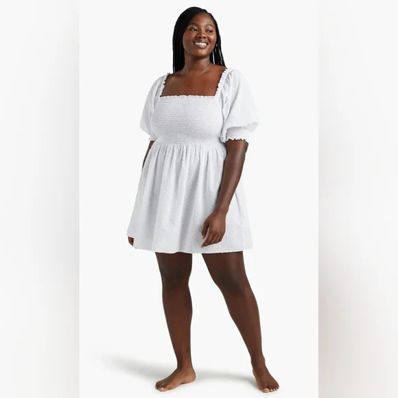 Hill House The Athena Nap Dress in Sheer White Swiss Dot - Picture 4 of 11